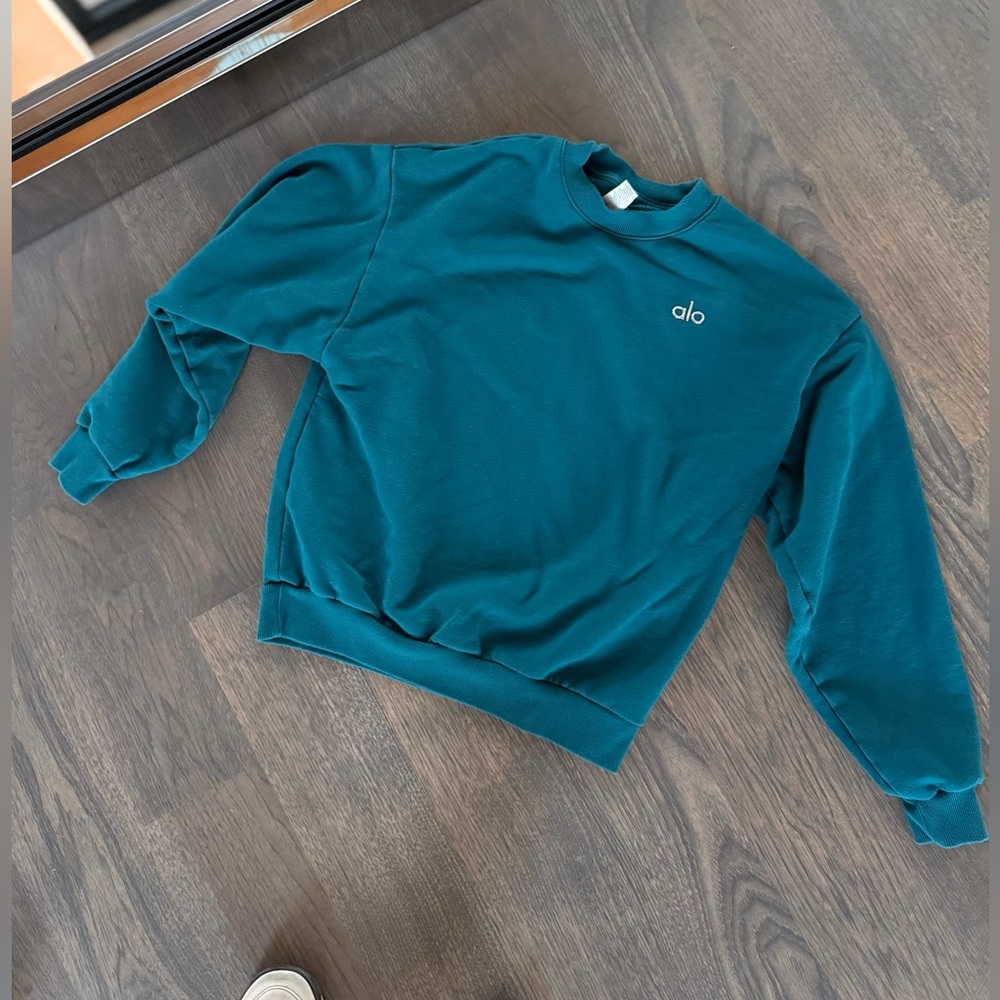 ALO Yoga Teal Sweatshirt - Picture 9 of 9